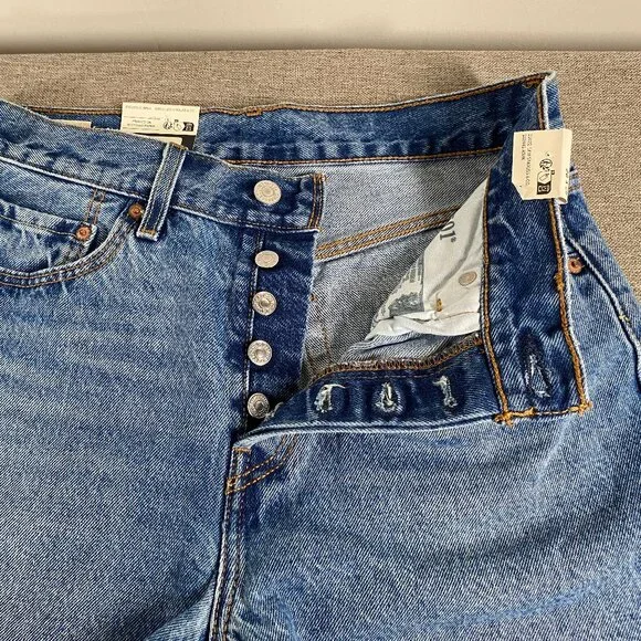 Levi's Premium 501 Cropped Denim Jeans Women's 28 High Rise Blue Casual NWT - Picture 4 of 14